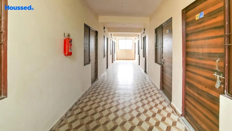 Image of Girls & Boys PG/Hostel in Zolo Legend Sector 104, Noida